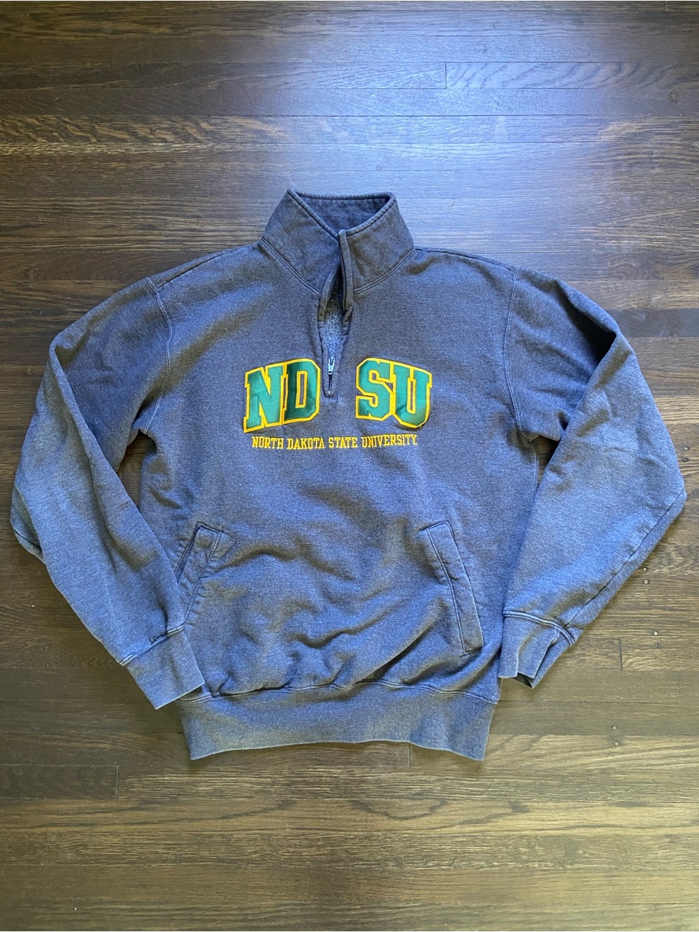 Champion Men's Gray Quarter Zip NDSU Sweatshirt